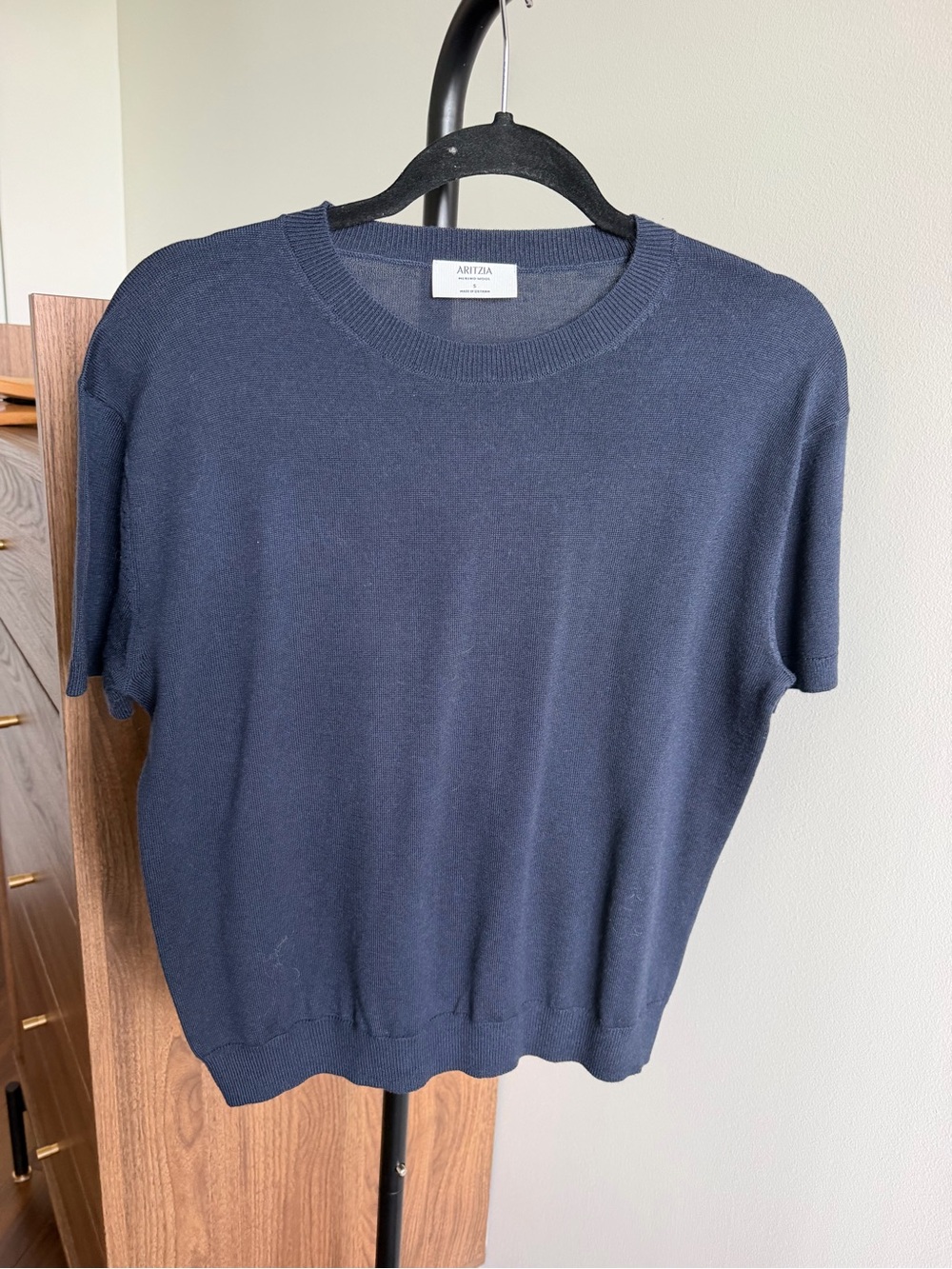 Aritzia Merino Wool Navy Blue Short-Sleeve Crewneck Knit Top Size S
